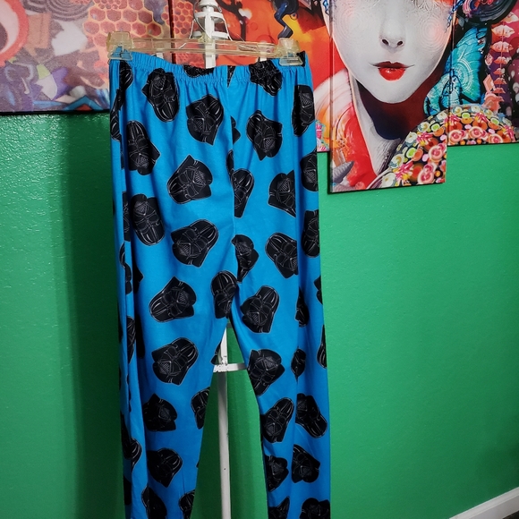 Star Wars Darth Vader Pajama Bottoms Size Medium 3/$25 - Picture 5 of 5